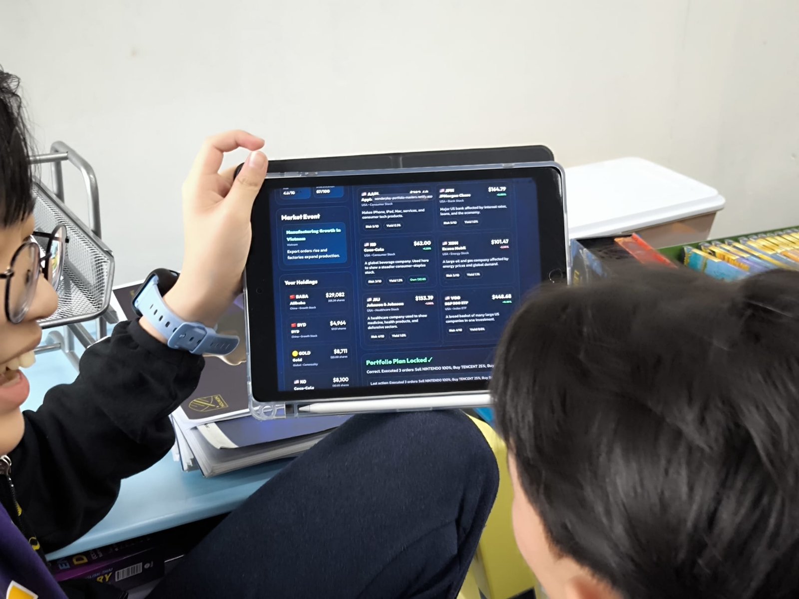 Portfolio Masters classroom gameplay preview